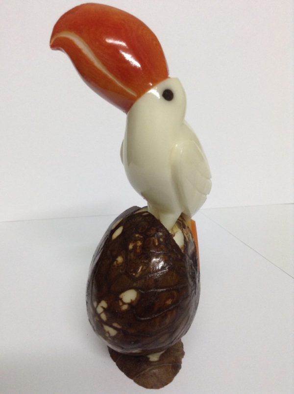 Pelicano, Fragata, Tucán (Artesanía en Tagua) - Imagen 2