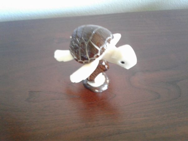Tortuga Marina (Artesanía en Tagua) - Imagen 2